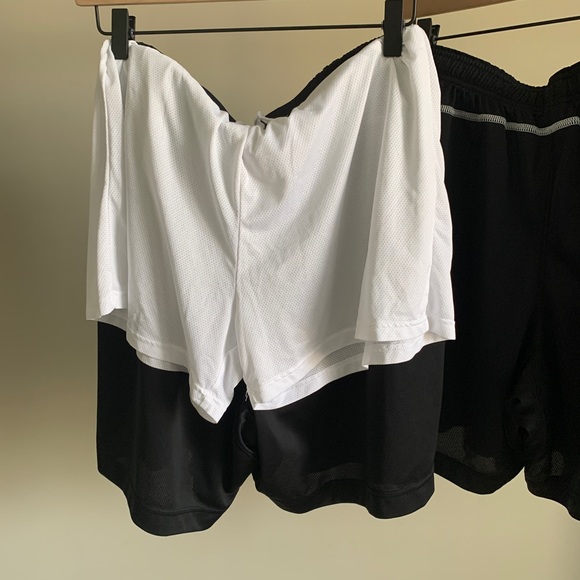 Nike mesh lined shorts bundle - Picture 2 of 2